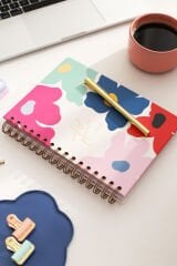 Matt Notebook 2025 Yılı A5 Haftalık Ajanda Spiralli 15x21 cm - 12 Aylık - Motivasyon Sayfalı Papatyalar
