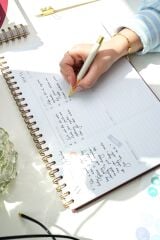 Matt Notebook Süresiz Haftalık Masaüstü Planlayıcı 12 Aylık Undated Desk Planner Bordo