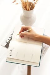Matt Notebook 2026 Yılı A5 Keten Haftalık Ajanda 15x21 cm - 12 Aylık Koyu Yeşil