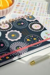 Matt Notebook 2026 Yılı A5 Haftalık Ajanda Spiralli 15x21 cm - 12 Aylık - Motivasyon Sayfalı Çiçekler