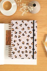 Matt Notebook 2025 Yılı Günlük Spiralli Ajanda 16x24 cm - 12 Aylık Leopar