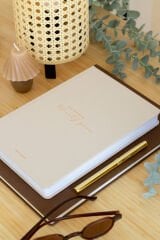 Matt Notebook 2025 Yılı A5 Tam Gün Ajanda 15x21 cm - 365 Gün Bej