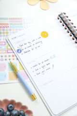 Matt Notebook 2026 Yılı B5 Haftalık Ajanda Spiralli 17x24 cm - 12 Aylık Yaban Mersini
