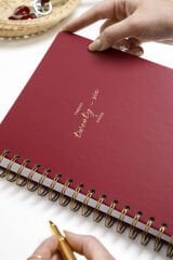 Matt Notebook 2026 Yılı Günlük Spiralli Ajanda 16x24 cm - 12 Aylık Bordo