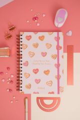 Matt Notebook B5 17x24 cm Spiralli Lastikli Kareli Tarihsiz Not Defteri Kalp Kurabiyeler
