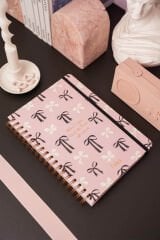 Matt Notebook B5 17x24 cm Spiralli Lastikli Noktalı Tarihsiz Not Defteri Fiyonklar
