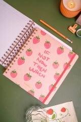 Matt Notebook 19x21 cm Kare Lastikli Spiralli Sert Kapak Not Defteri Çizgili Çilek