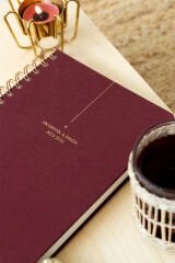 Matt Notebook 2025-2026 A5 Keten Akademik Ajanda Spiralli 15x21 cm - 17 Aylık Bordo