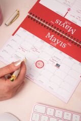 Matt Notebook 2025-2026 16 Aylık Akademik Masaüstü Planlayıcı Takvim