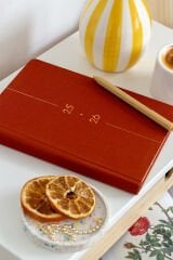 Matt Notebook 2025-2026 A5 Keten Akademik Ajanda 15x21 cm - 17 Aylık Tarçın