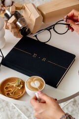 Matt Notebook 2025-2026 A5 Keten Akademik Ajanda 15x21 cm - 17 Aylık Siyah