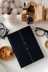 Matt Notebook 2025-2026 A5 Keten Akademik Ajanda 15x21 cm - 17 Aylık Siyah