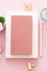 Matt Notebook 2026 Yılı Haftalık Keten Cep Ajandası 12 Aylık Pembe