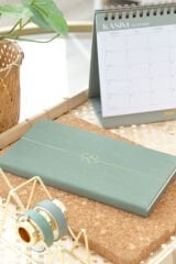 Matt Notebook 2026 Yılı Haftalık Keten Cep Ajandası 12 Aylık Yeşil