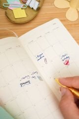 Matt Notebook 2026 Yılı Haftalık Keten Cep Ajandası 12 Aylık Sütlü Kahve