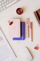 Matt Notebook 2026 Yılı Lastikli Günlük Cep Ajandası 12 Aylık Pembe