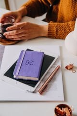 Matt Notebook 2026 Yılı Lastikli Günlük Cep Ajandası 12 Aylık Lila