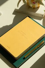 Matt Notebook 2026 Yılı A5 Tam Gün Ajanda 15x22 cm - 365 Gün Sarı
